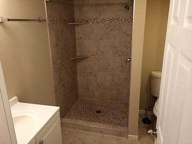 Photo - 1118 12th Ave SE Unit SF