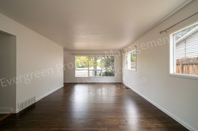 1912 W Elizabeth St