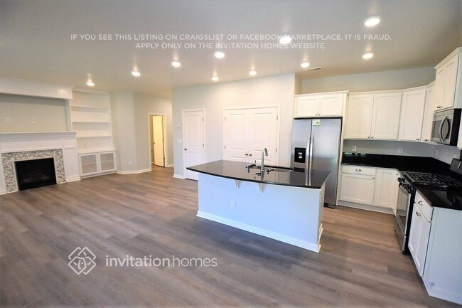 Photo - 511 Rosewood Dr SW