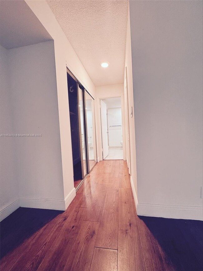 Photo - 100 Lakeview Dr Unit 113