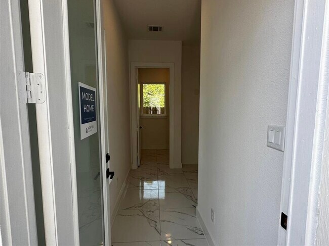 Photo - 6127 W Montgomery Rd