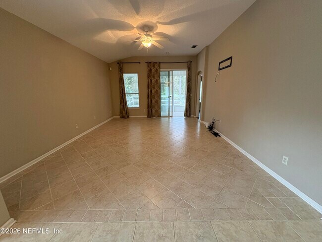 Photo - 10999 Campus Heights Ln