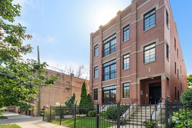 Building Photo - 3814 N Greenview Ave Unit 1 Rental