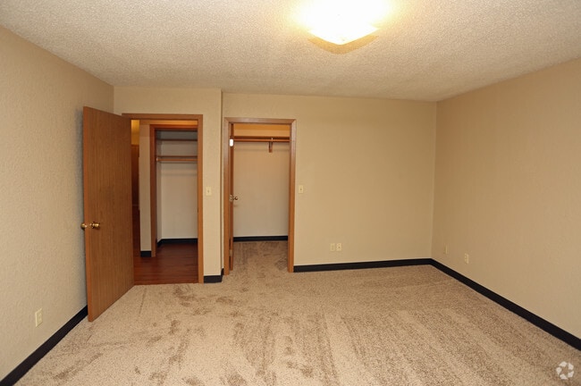 Paradise Apartments