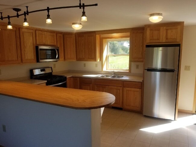Photo - 5738 Heinz Rd Unit 1