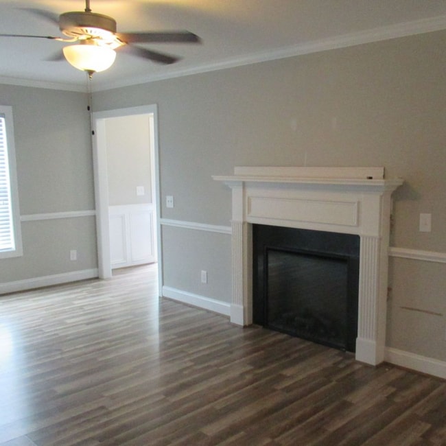 Photo - 124 Chandler Dr