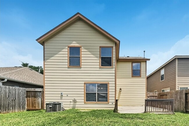 Building Photo - 11411 Seven Sisters Dr