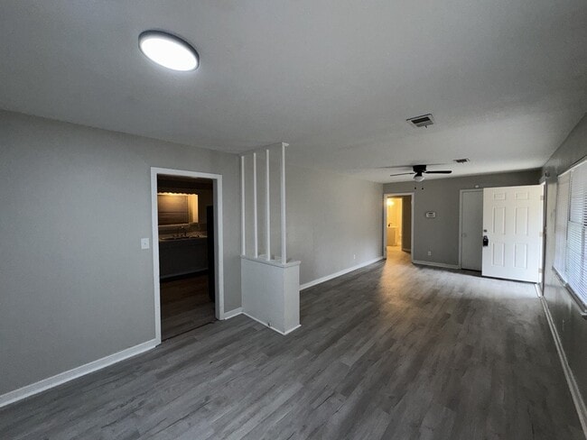 Photo - 1126 Barbara Ann Dr