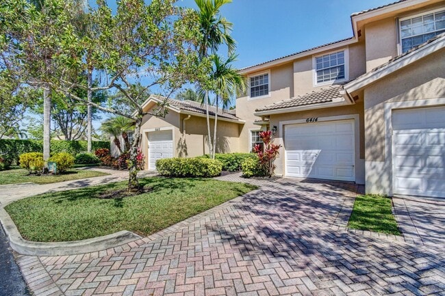 Photo - 6414 Park Lake Cir Townhome