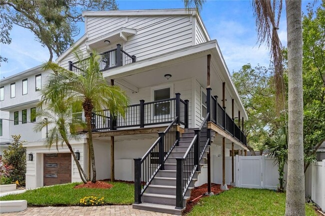3232 W Oakellar Ave