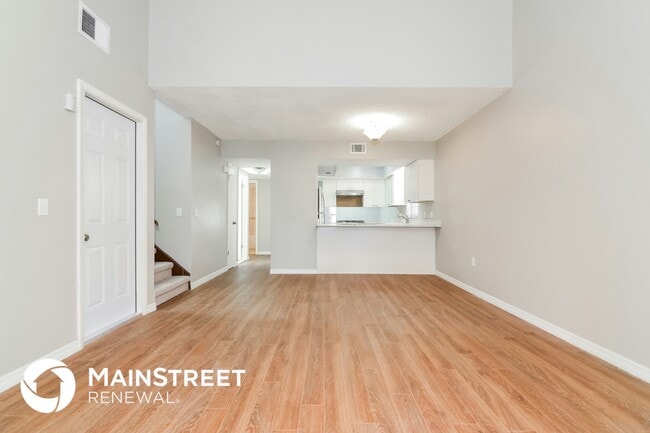 Photo - 3233 Timberline Rd