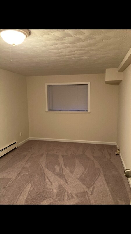 Photo - 160 W 13th St