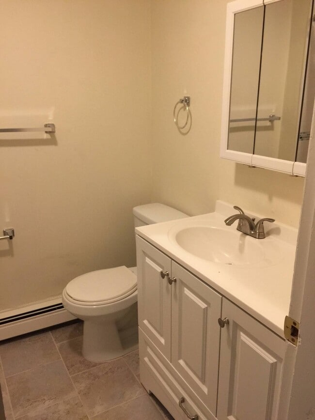 Photo - 62 Frankfort St