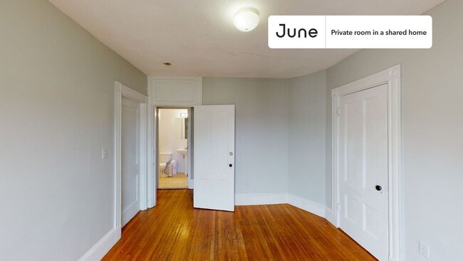 Photo - Room in Shared 4 bed/2 bath home Unidad D