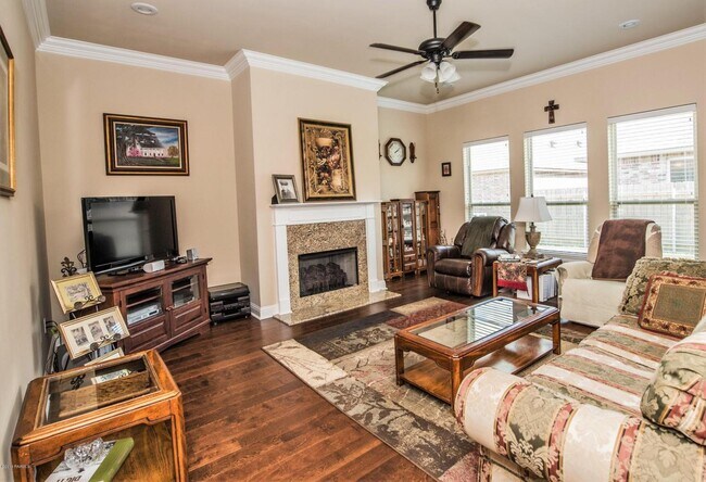 Photo - 103 Briar Leaf Way