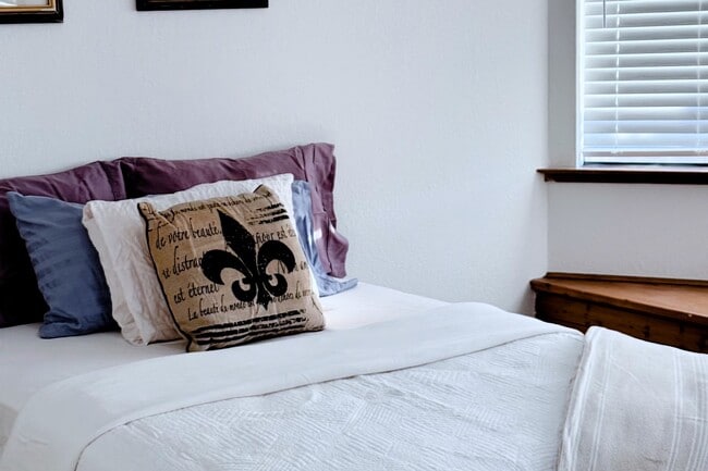 Photo - 695 Ketch Ct