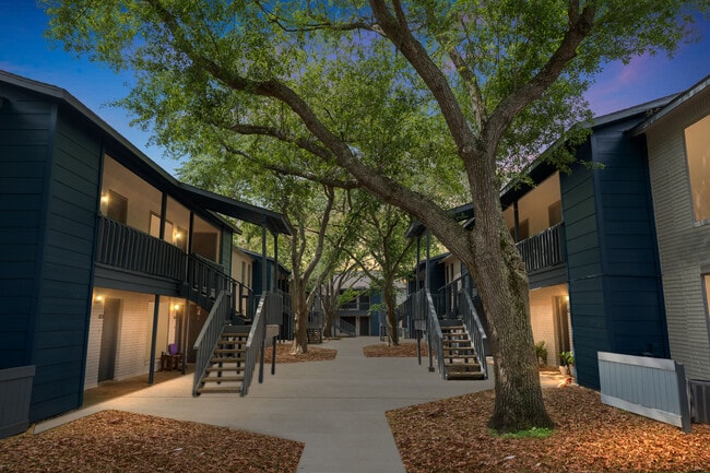 Photo - Palm Village