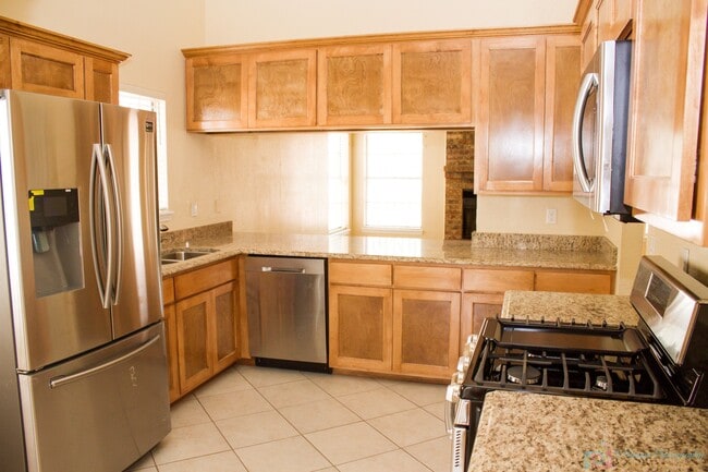 Photo - 128 Masquerade Ln