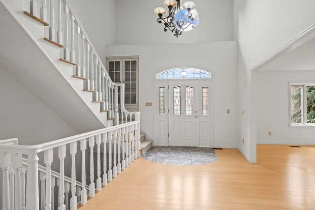 Photo - Custom Boulder 4 Bedroom + Finished Basement