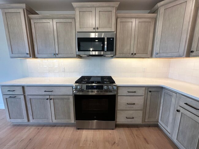 Photo - 5317 Makana Ln