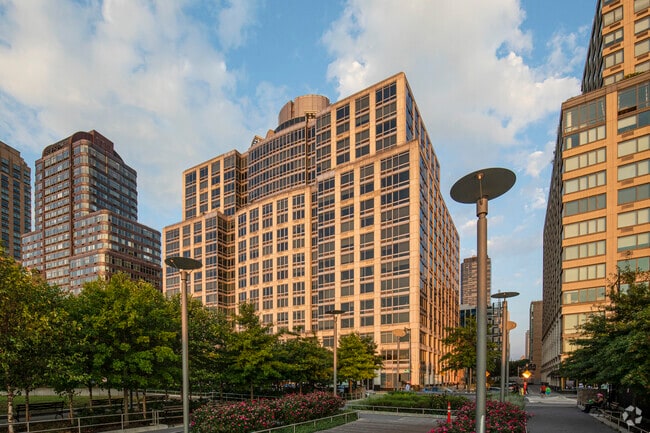 Photo - 120 Riverside Boulevard