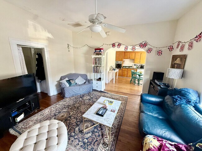 Photo - 195 Barrow St Unit Barrow St 195-B