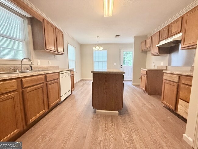 Photo - 103 Sycamore Dr