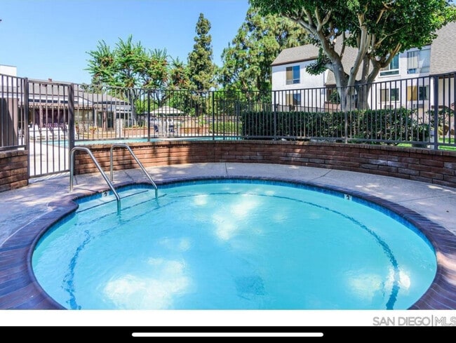 Photo - 8085 Caminito de Pizza