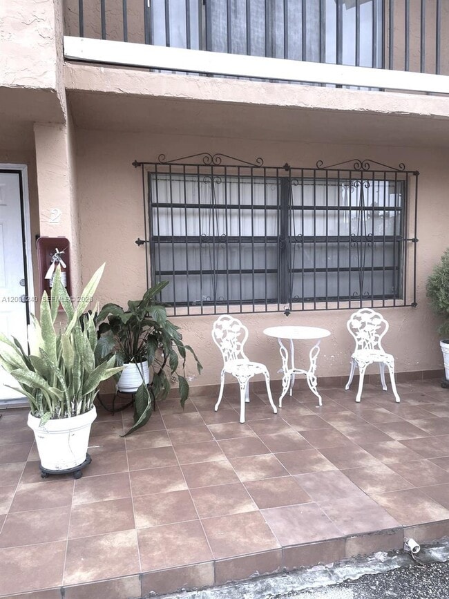 Photo - 520 NW 109th Ave