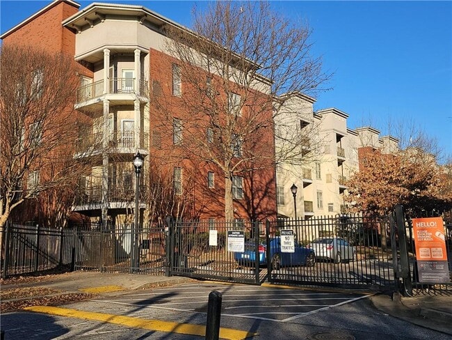 Building Photo - 870 Mayson Turner Rd NW Unit 1339
