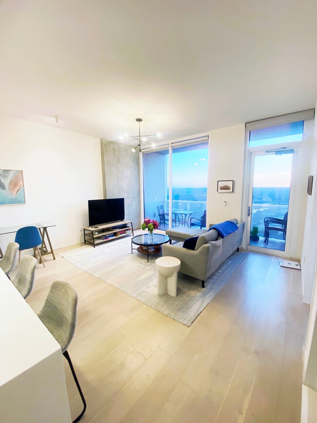 Photo - 301 West Ave Unit Suite 5009