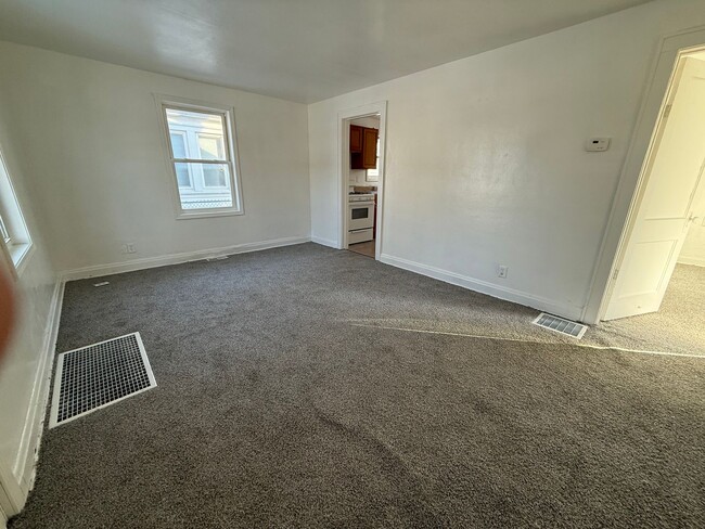 Photo - 1 bedroom/ 1 bath home $800.00