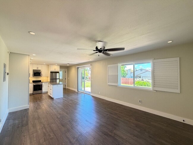 Photo - Nicely remodeled 1 bedroom Suite, All utilities paid + WiFi