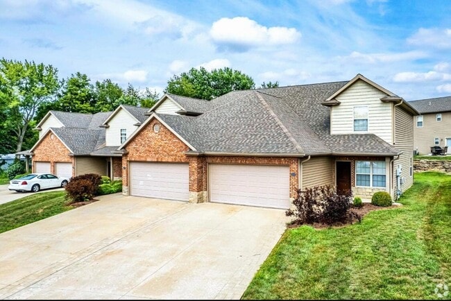 Building Photo - 1310 Stags Way Unit 1314