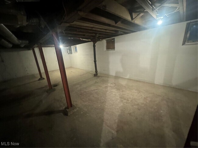 Photo - Quiet & Cozy Akron Home with Great Layout and Upgrades