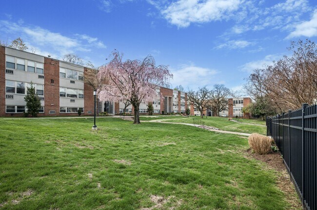 Willow Bend Apartments