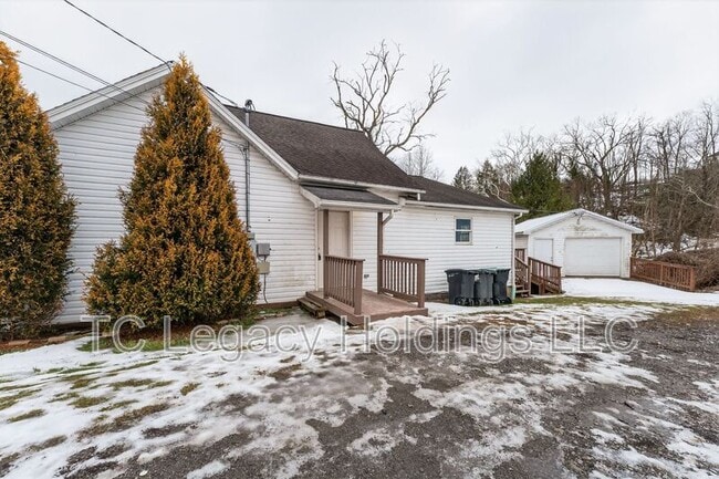 Photo - 127 Haymond Hwy