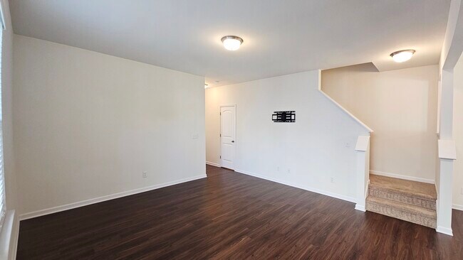 Photo - 90 W Grove Point Dr