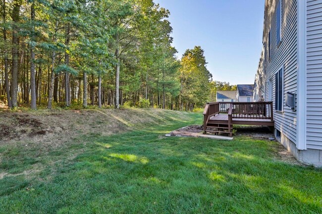 Photo - 98 Barbara Ln