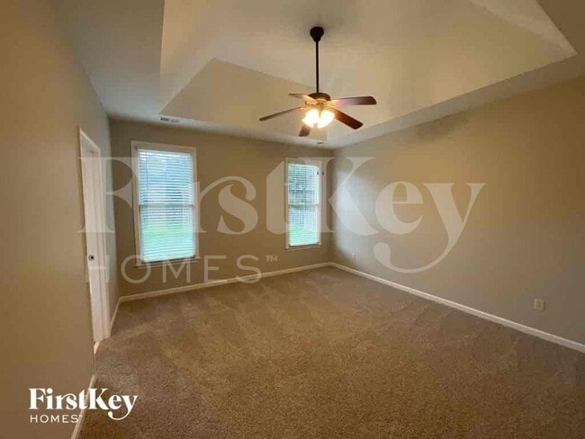 Photo - 3795 Abbeyglen Way