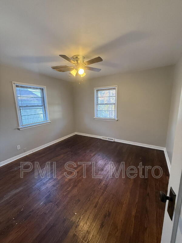 Photo - 156 Fermo Ave