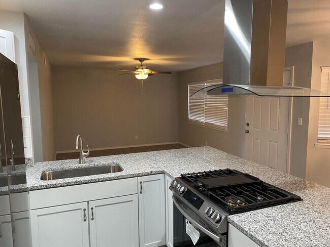 Photo - 4021 Edgar Park Ave