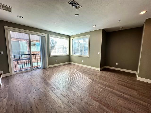 Photo - 1320 May St Unit 206