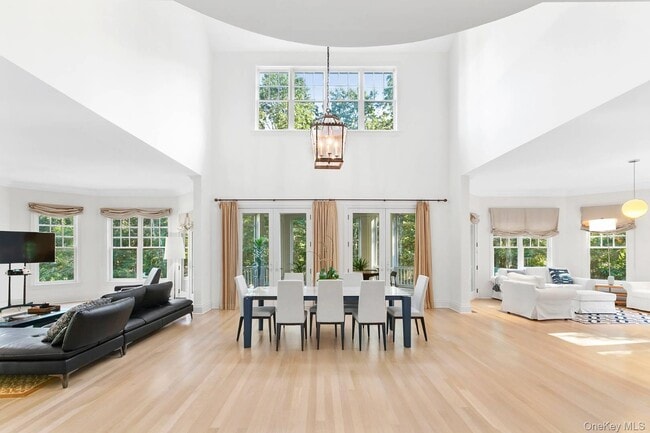 Photo - 1477 Deerfield Rd