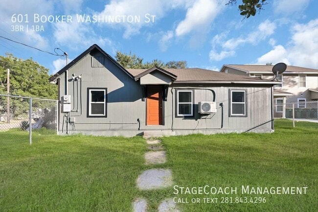 Photo - 601 Booker T Washington St