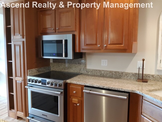 Photo - Unique Opportunity to Lease 2 Bed Lower Un...