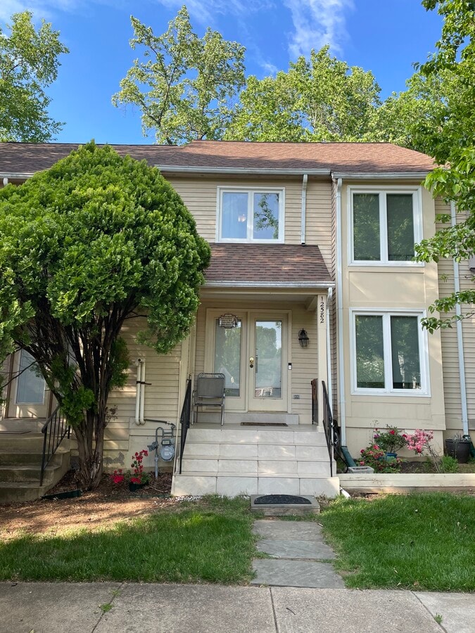 Photo - 12582 Garland Tree Ct Townhome
