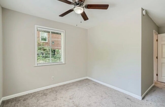 Photo - 1401 Richard Rd