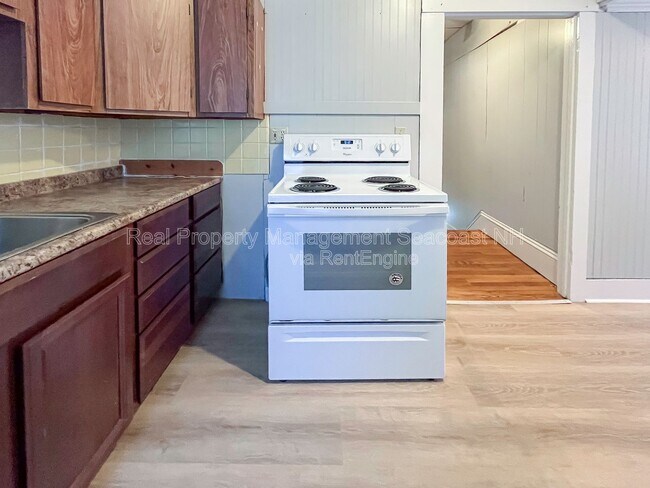 Photo - 11 Glen St Unit A