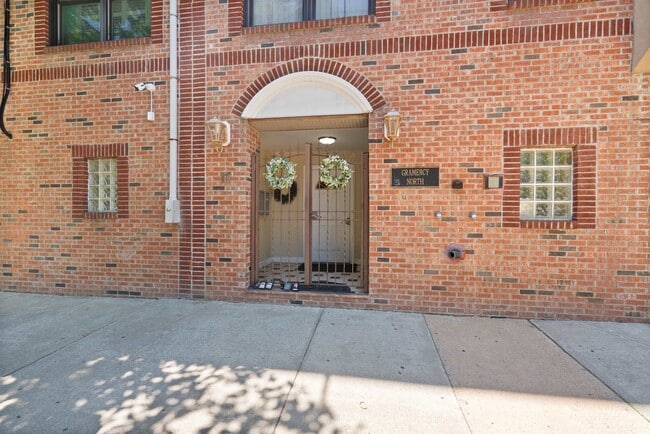218 Jackson St Unidad 7B